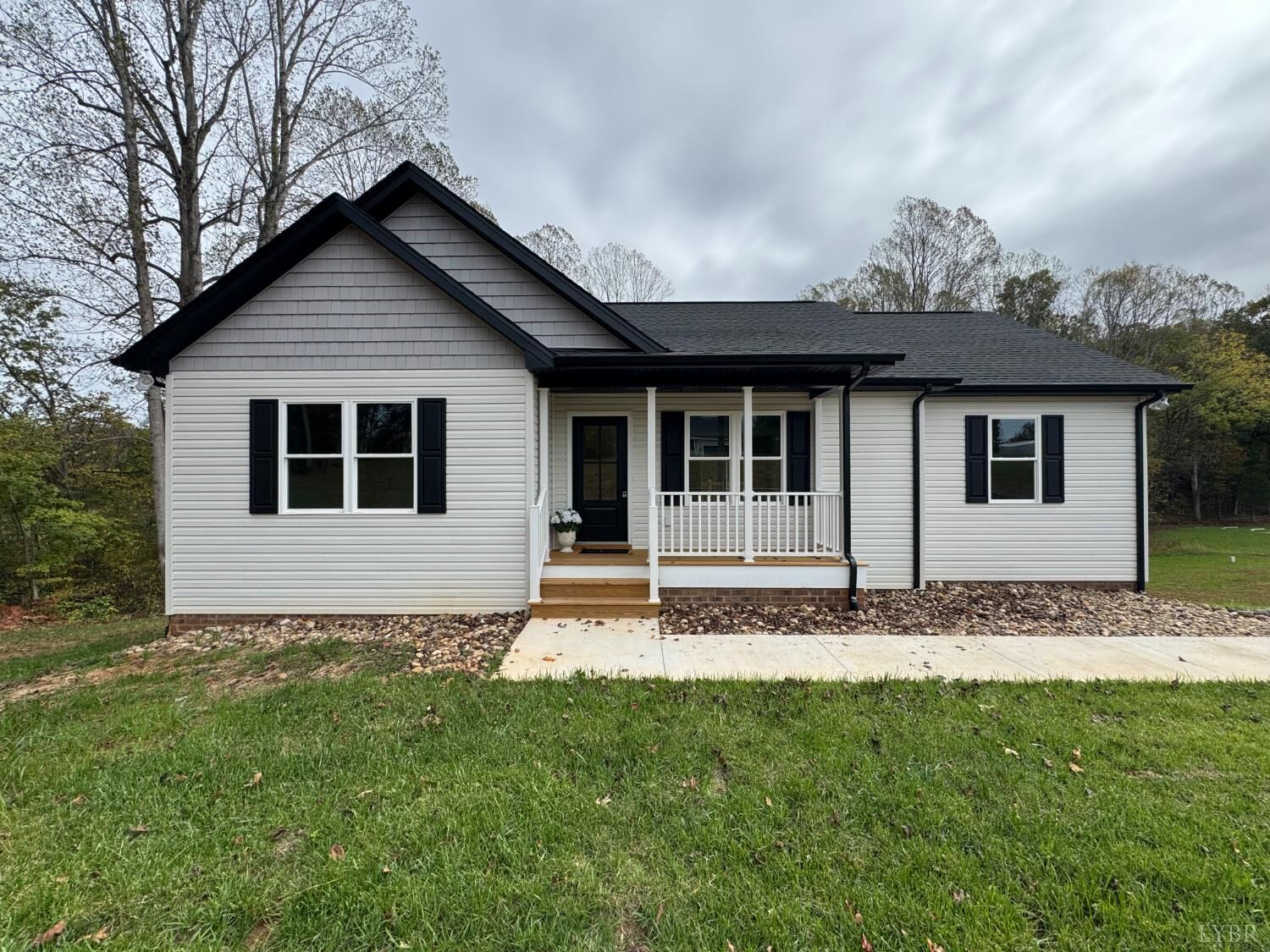 Property Photo: 2350 Spring Grove Road VA 24593