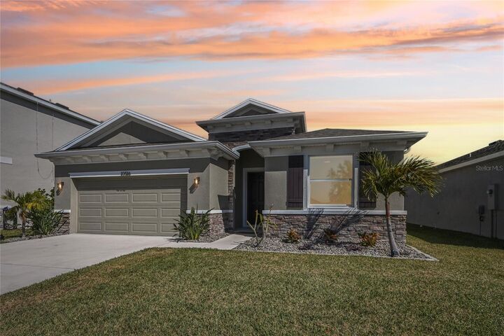 Property Photo:  10516 Chippewa Drive  FL 34219 