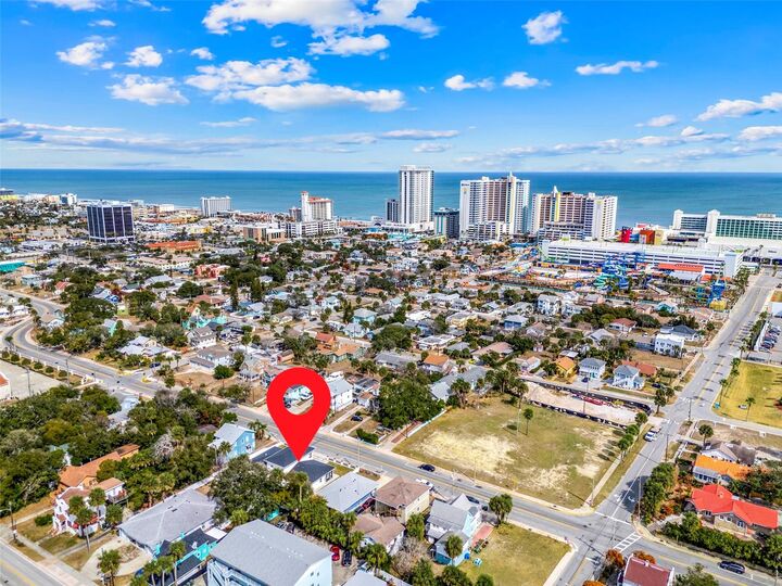 Property Photo: 223 N Peninsula Drive A &Amp B FL 32118