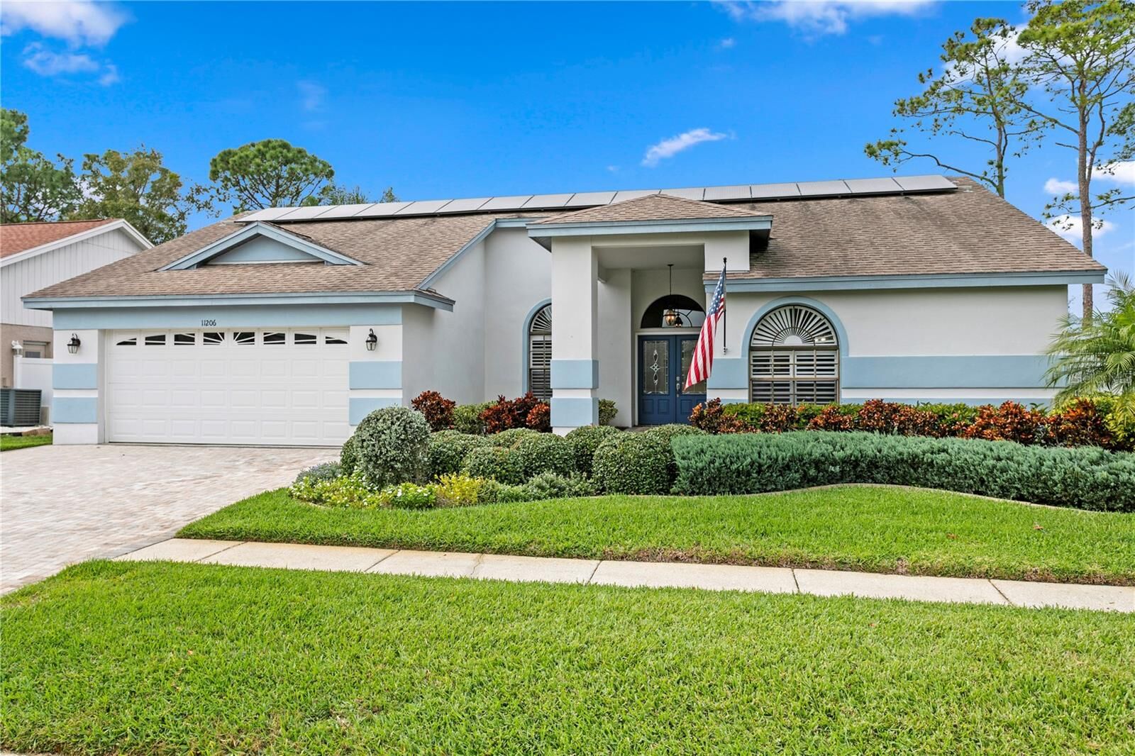 Property Photo:  11206 Pocket Brook  FL 33635 