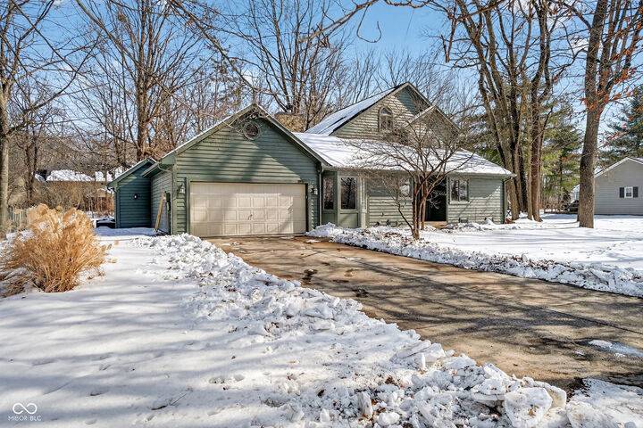 Property Photo:  9970 Oakleaf Way  IN 46055 