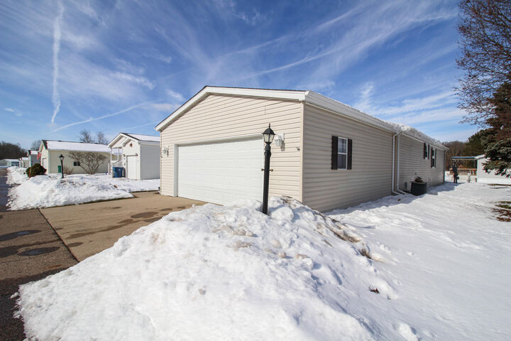Property Photo: 6250 Medford Way MI 49009