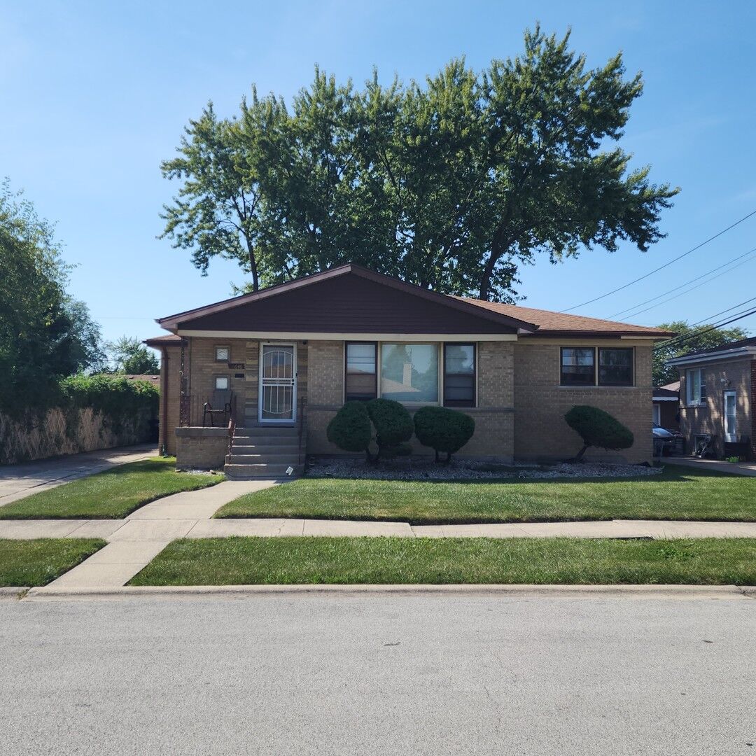 Property Photo:  16646 Maryland Avenue  IL 60473 