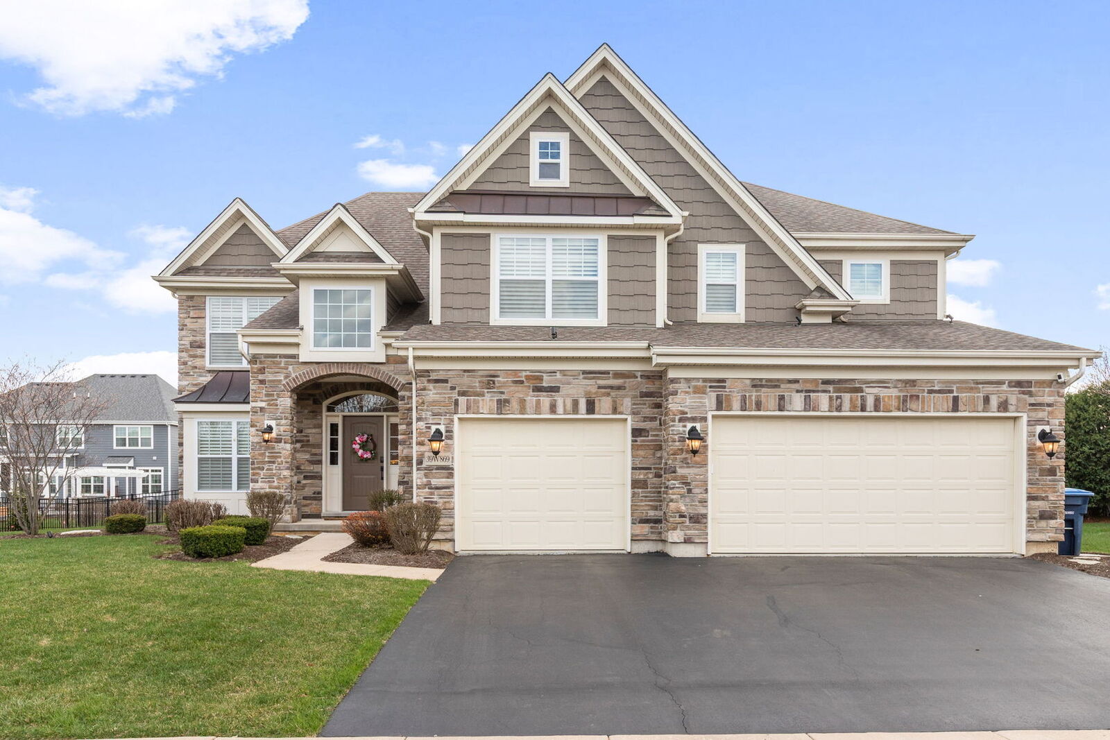 Property Photo:  39W869 Kellar Square  IL 60134 