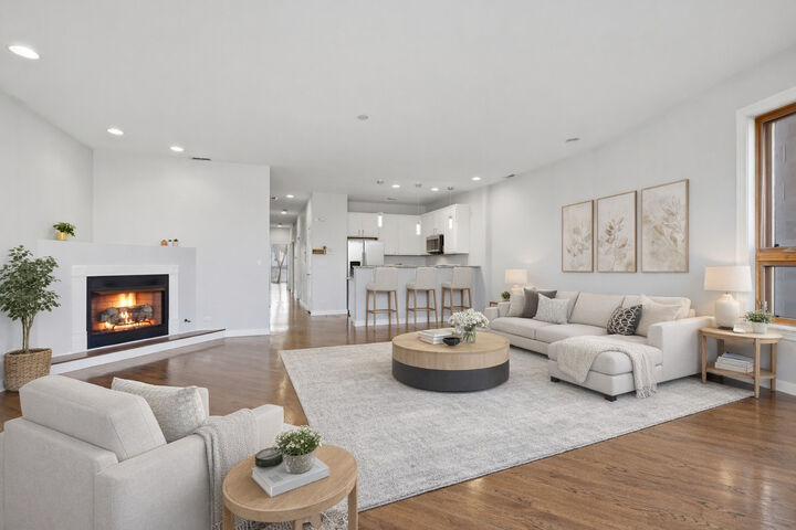 Property Photo: 4002 S Western Avenue 2 IL 60609