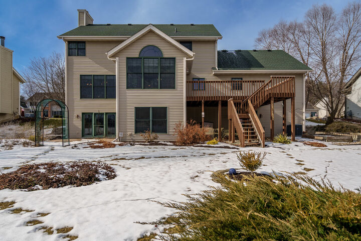 Property Photo:  9293 Forest Ridge Drive  IL 61073 