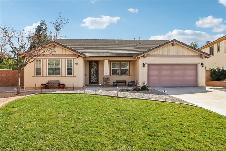 Property Photo:  28833 Lemon Street  CA 92346 