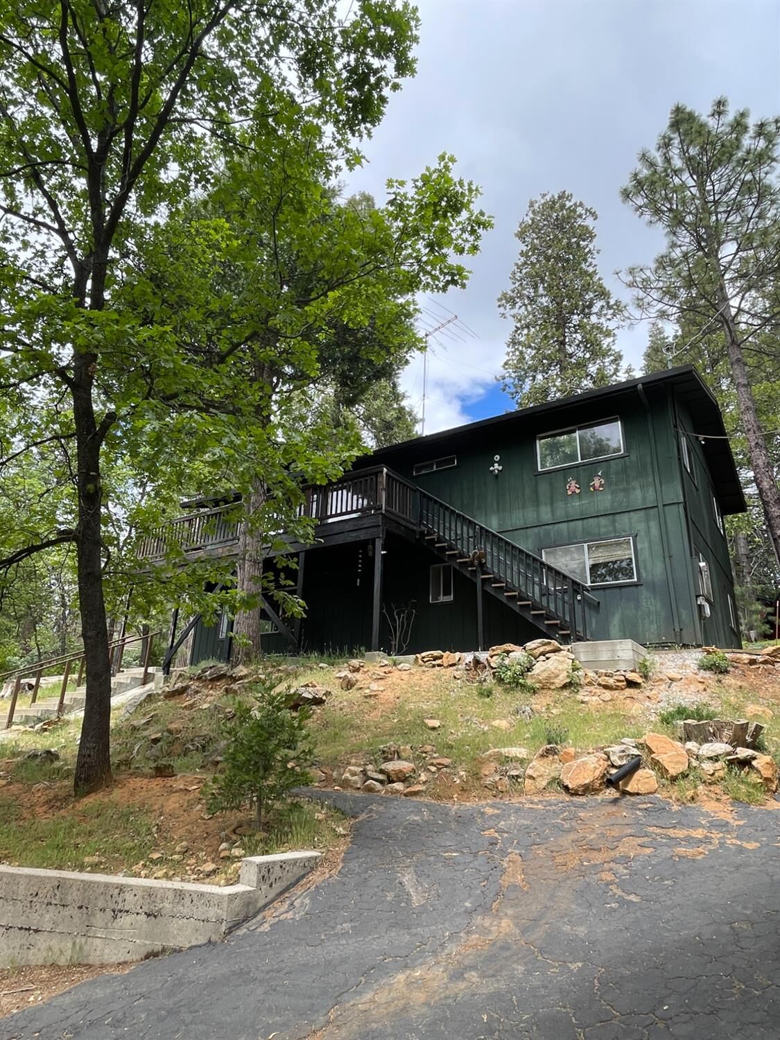 Property Photo: 20878 Muheli Road CA 95346