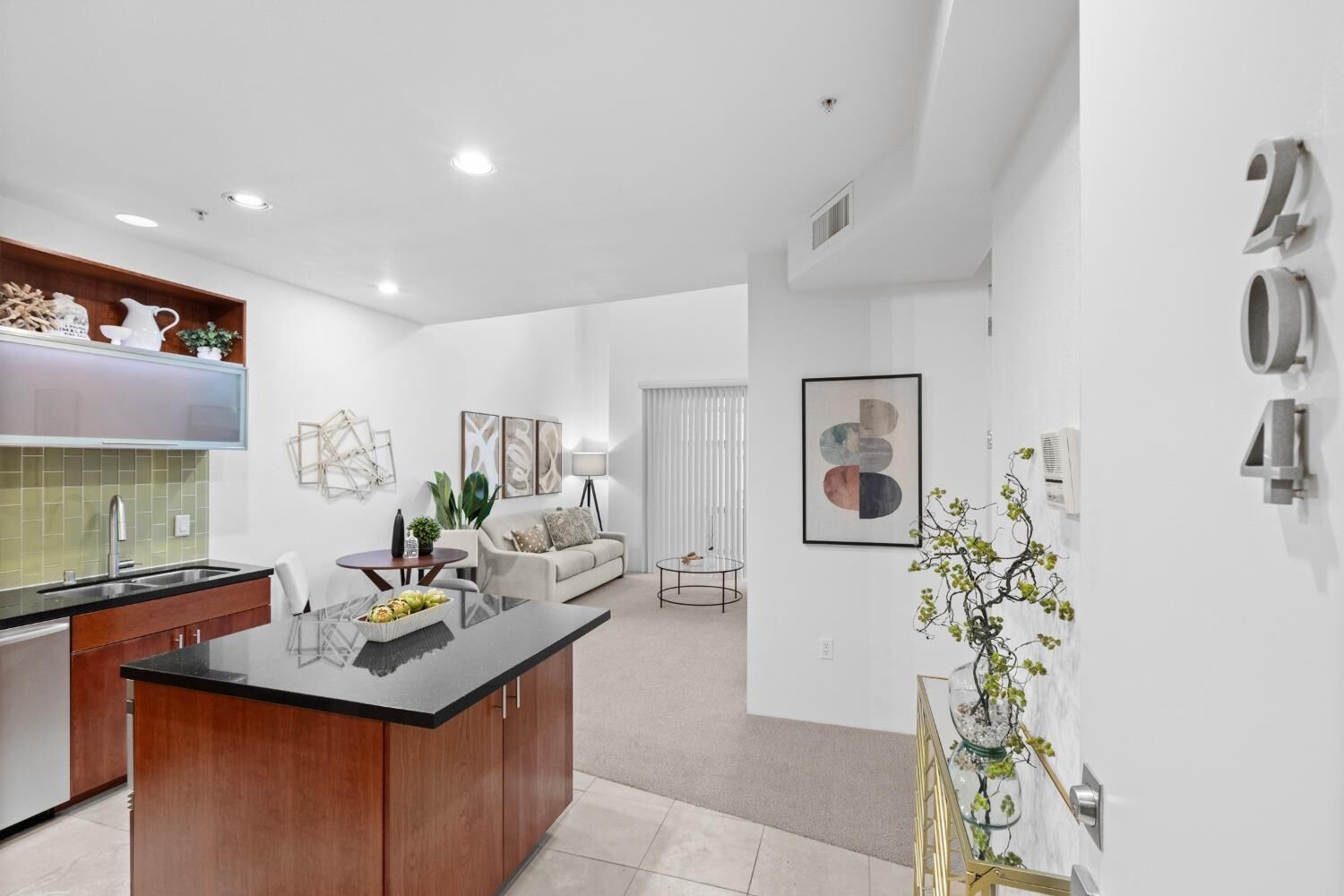 Property Photo:  2025 S Street 204  CA 95811 
