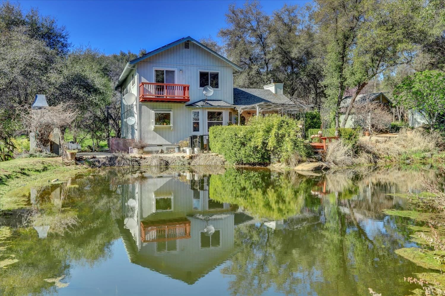 Property Photo: 15900 Dry Creek Lane CA 95949