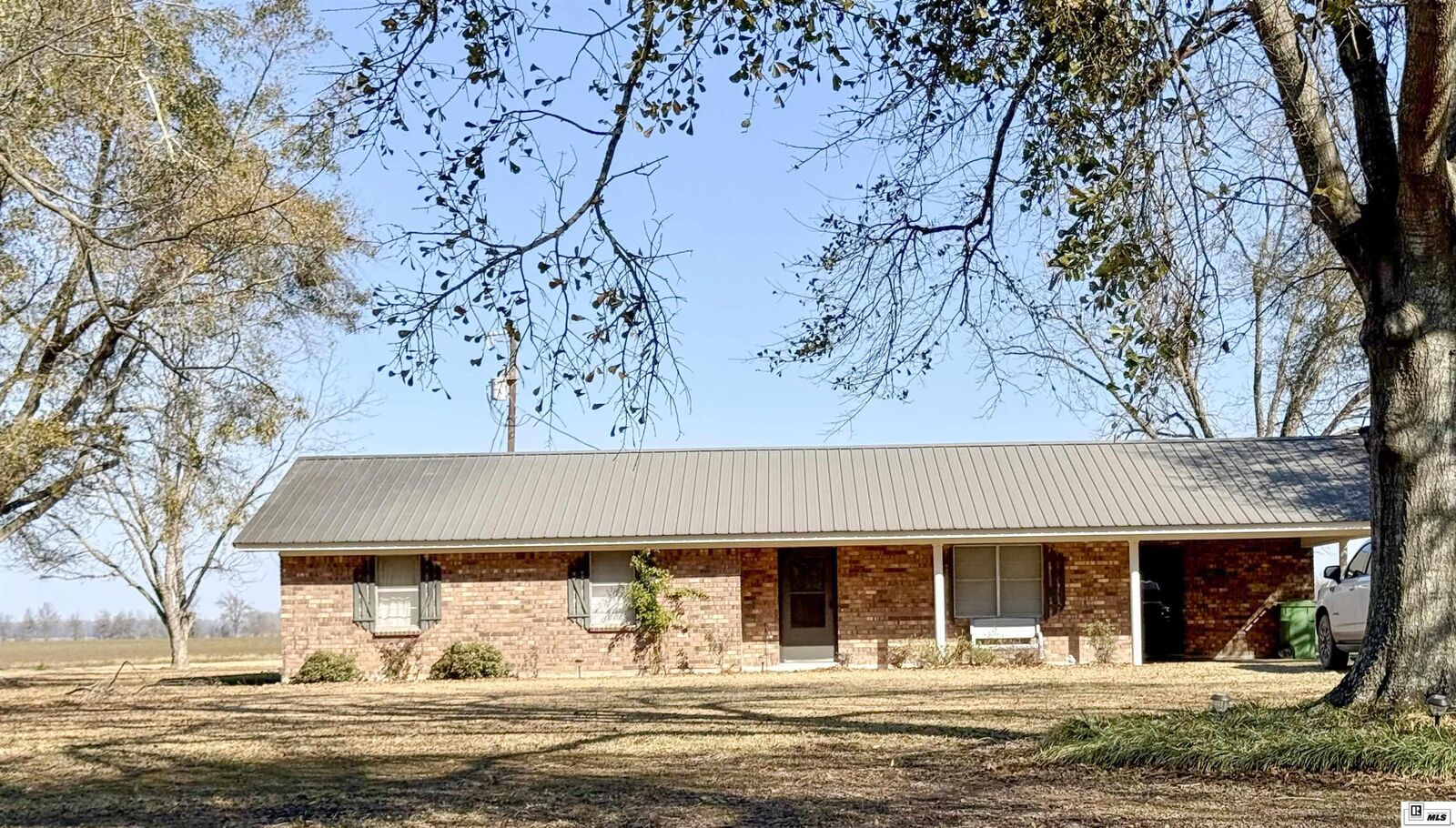 Property Photo:  4037 River Road  LA 71336 