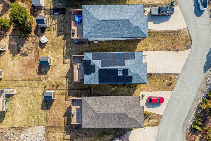 Property Photo: 19 Thorngrove Lane NS B3T 1C2