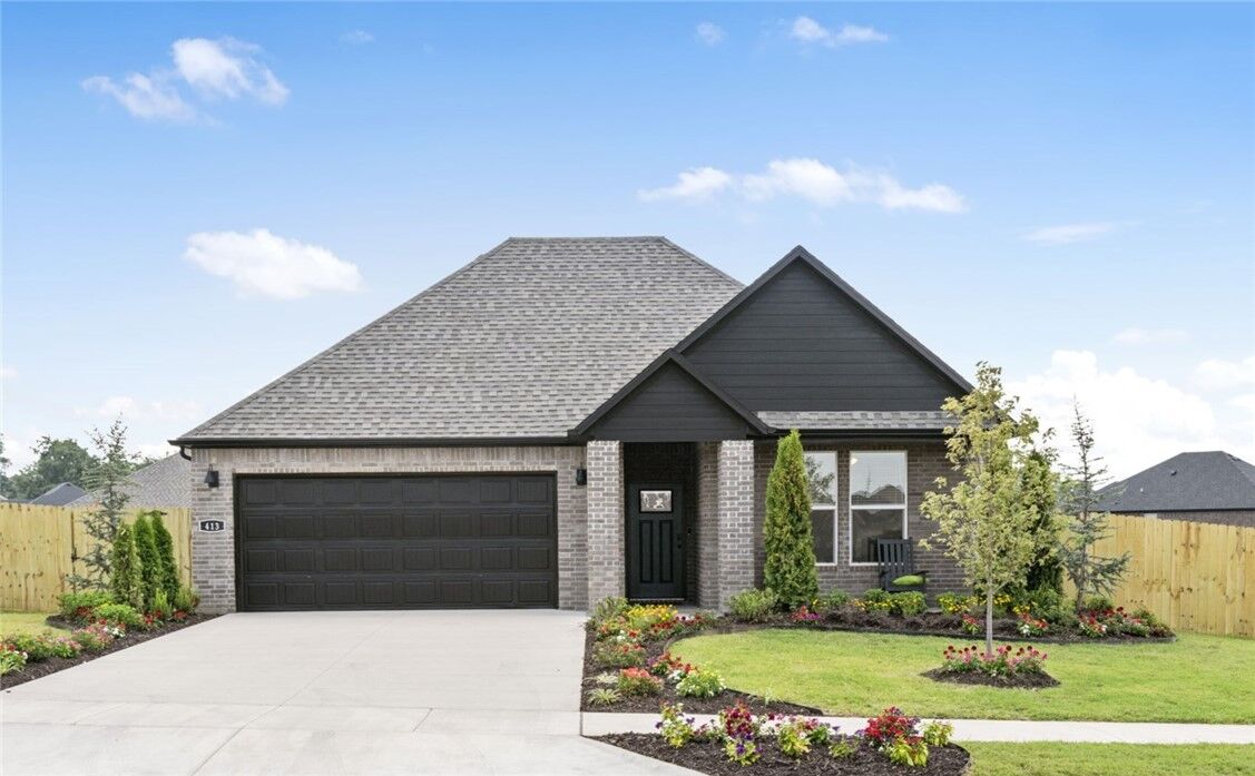 Property Photo:  462 W Canada Drive  AR 72730 