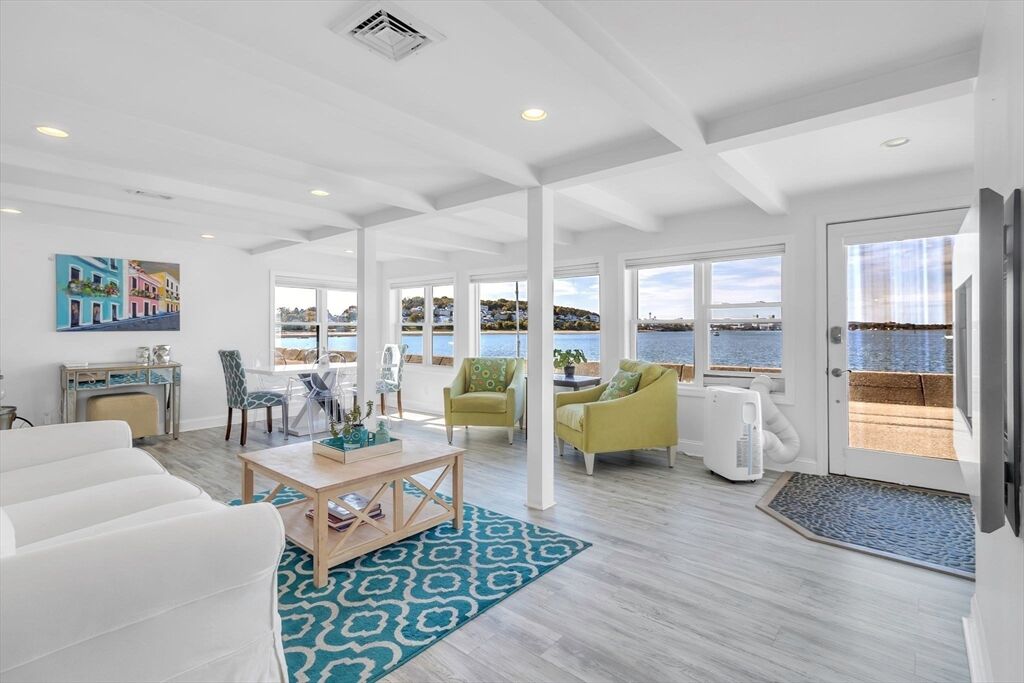 Property Photo:  87 Fort Point Rd  MA 02191 