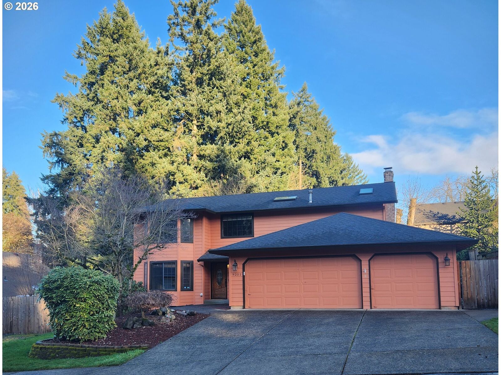 Property Photo:  9201 NE 32nd Ave  WA 98665 