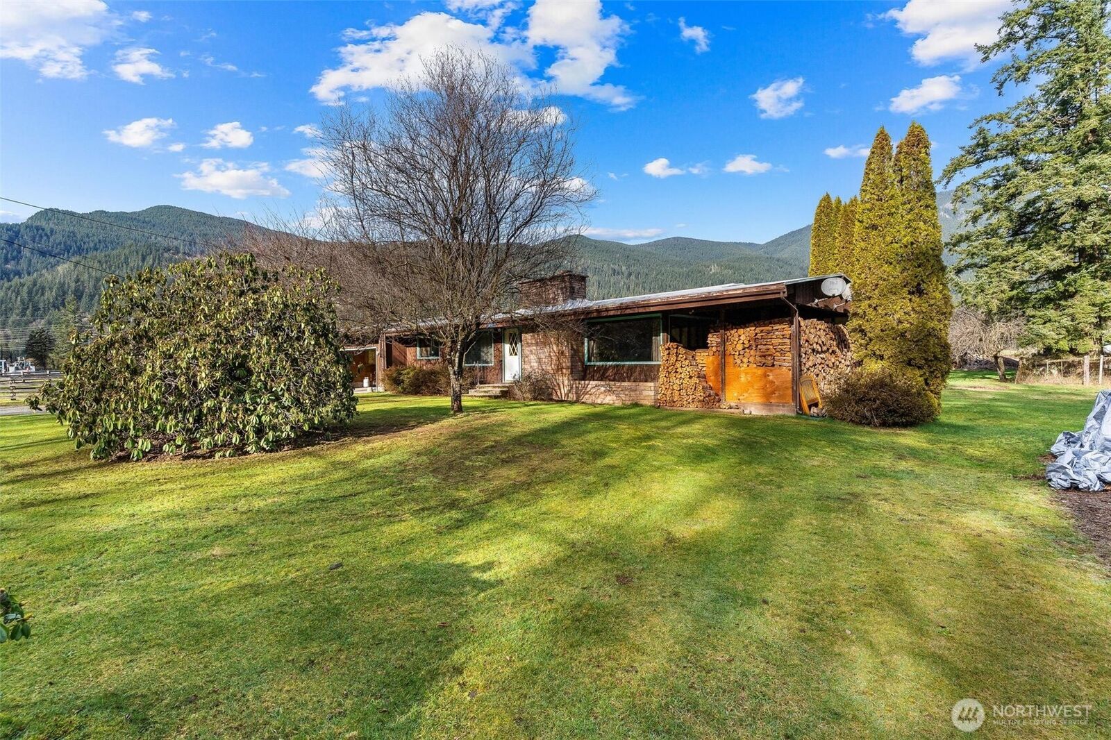 Property Photo:  58161  State Route 20  WA 98283 