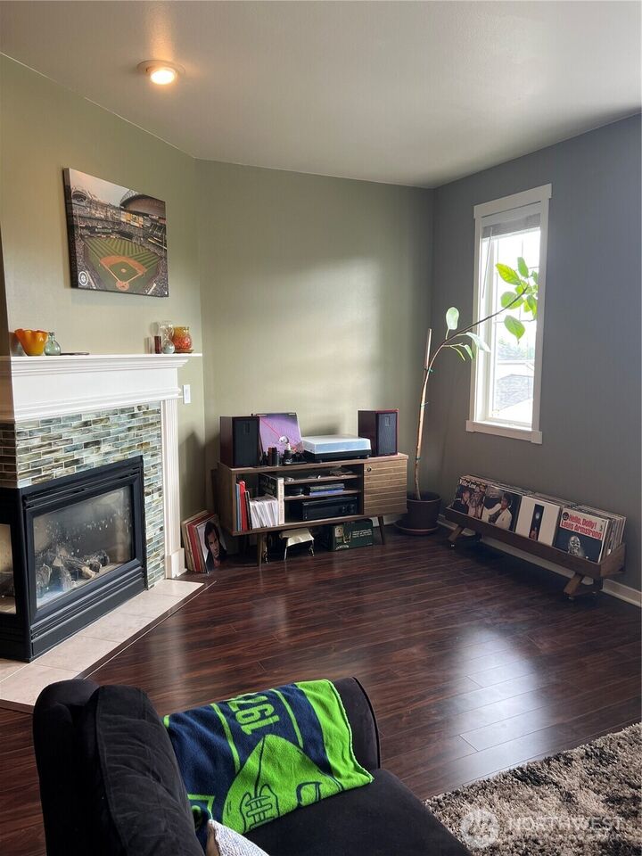 Property Photo:  15417  135th Place NE 33A  WA 98072 