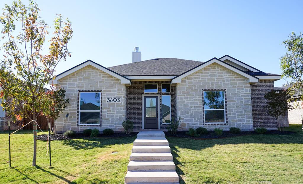 Property Photo:  3603 Clearview Drive  TX 76904 