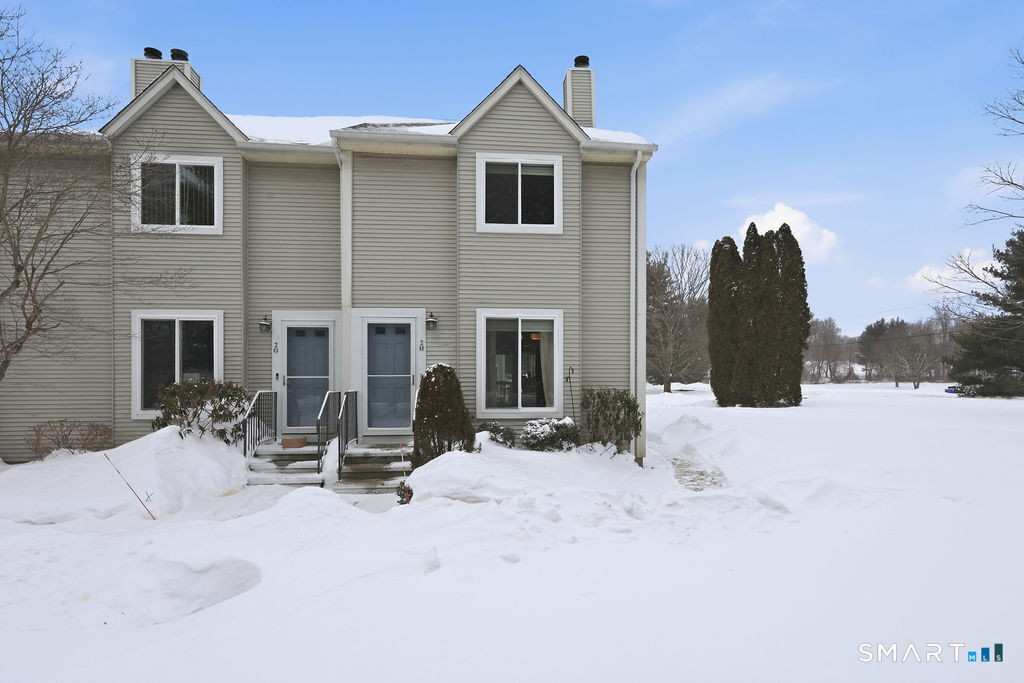 Property Photo: 16 Seymour Road 2H CT 06026