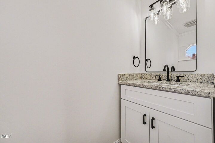 Property Photo:  6 Timbercreek Court  NC 27712 