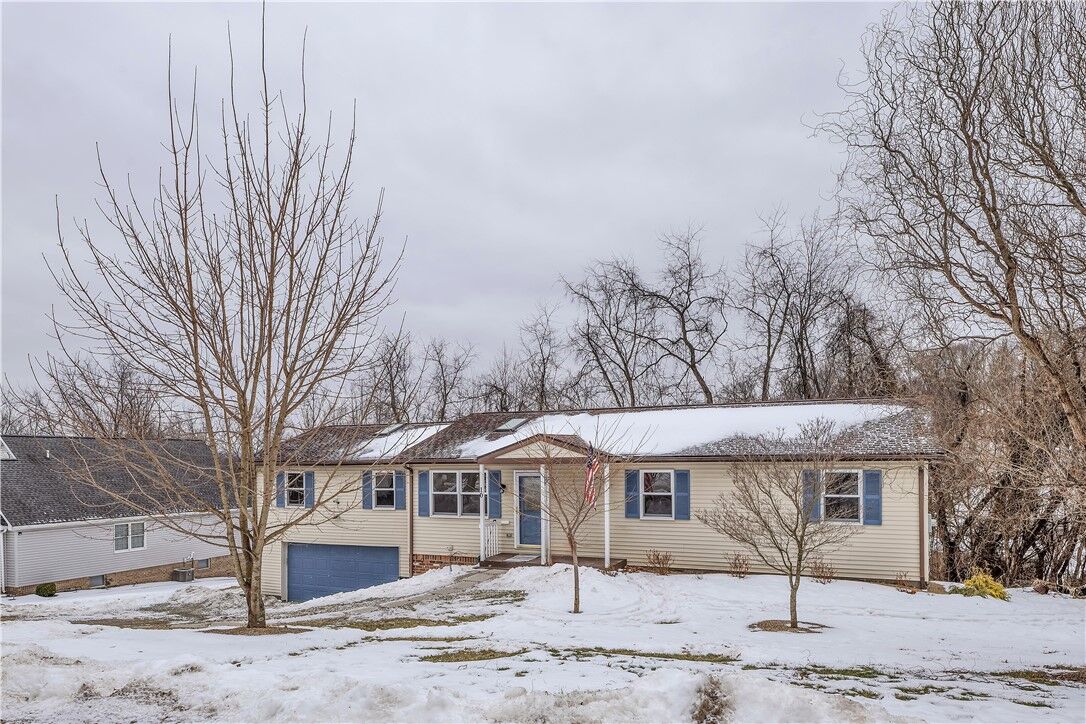 Property Photo:  10 Danbury Dr  PA 15601 