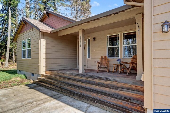 Property Photo: 47364 Lyons Mill City Dr OR 97358