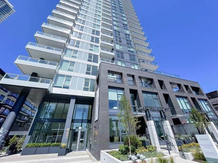 Photo de la propriété:  537 Cottonwood Avenue 1407  BC V3J 0S4 