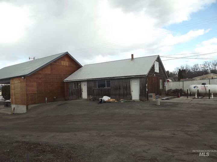 Property Photo:  1415 Ripon Avenue  ID 83501 