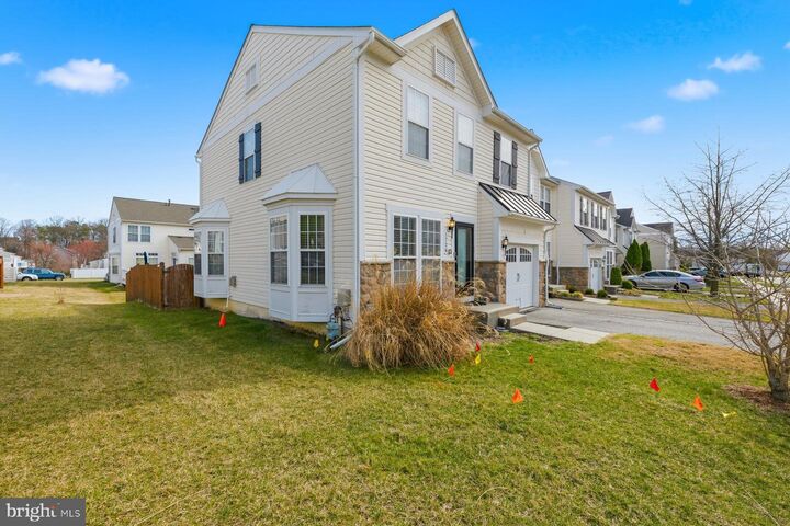 Property Photo: 1726 Sunningdale Lane MD 21076