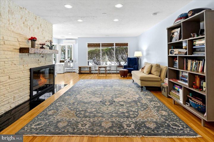 Property Photo:  14 Baldwin Street  NJ 08534 