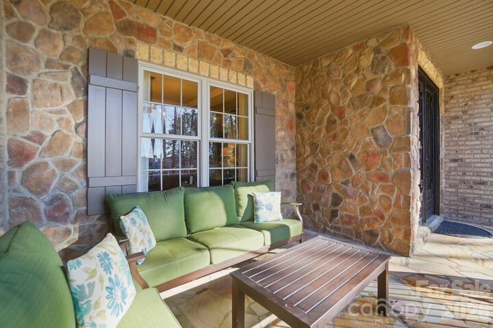 Property Photo:  250 Barber Loop  NC 28117 