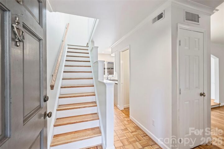 Property Photo: 2330 Roswell Avenue G NC 28207