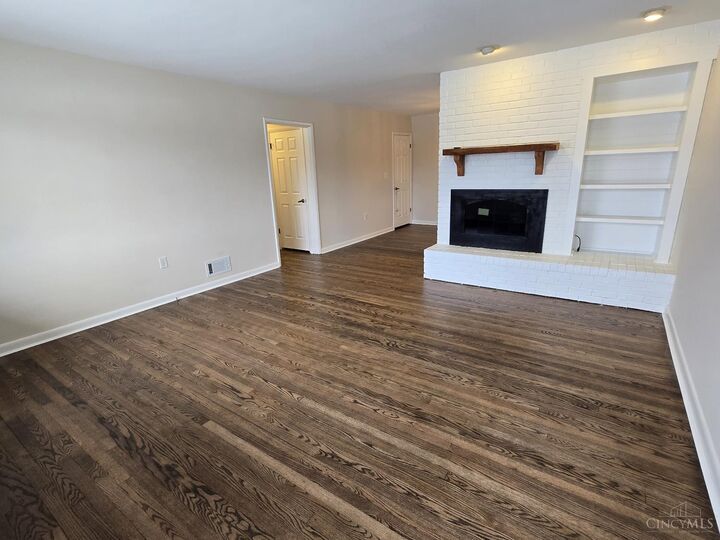 Property Photo: 989 Indianwood Drive OH 45040