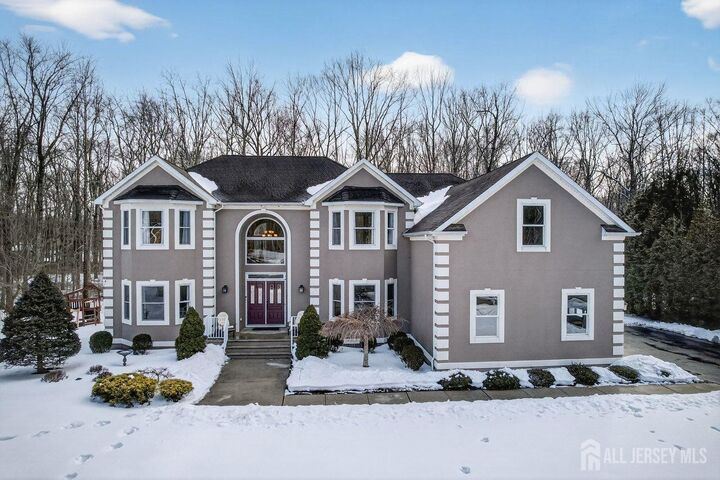 Property Photo: 14 Yosemite Court NJ 08857