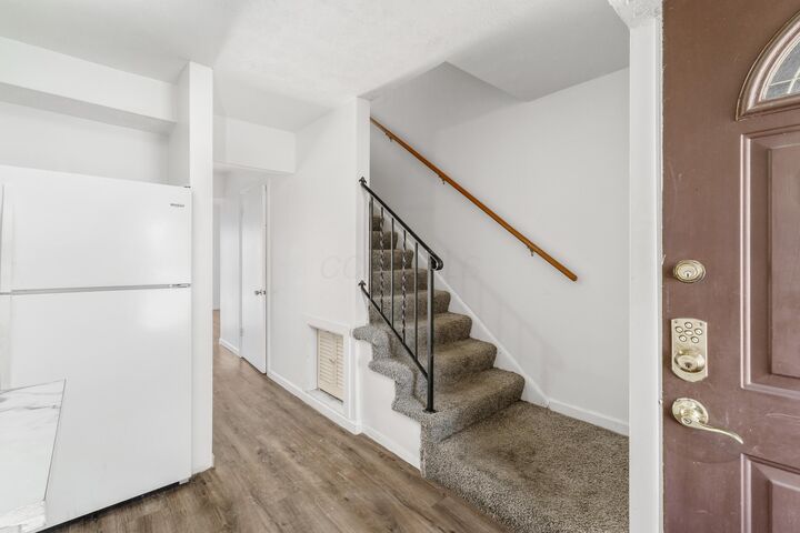 Property Photo:  6575 Santa Cruz Place  OH 43068 