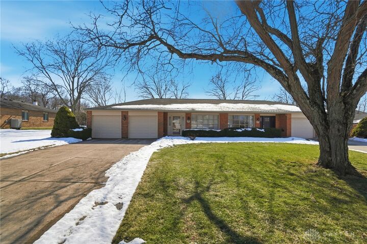 Property Photo:  332 Kimbary Drive  OH 45458 