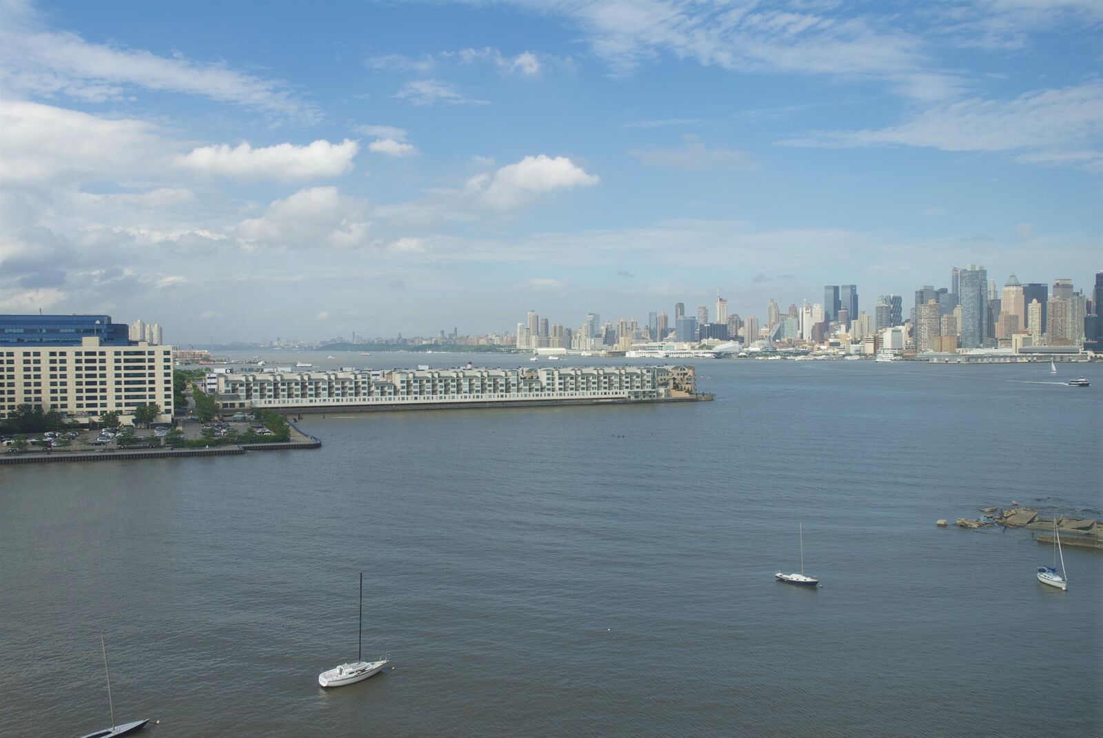 Property Photo:  1500 Washington St 8F  NJ 07030 