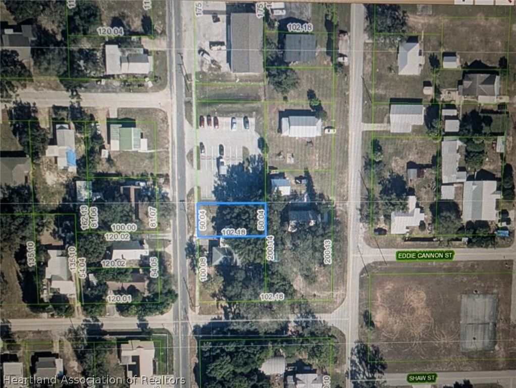 Property Photo:  105 S Florida Avenue  FL 33825 