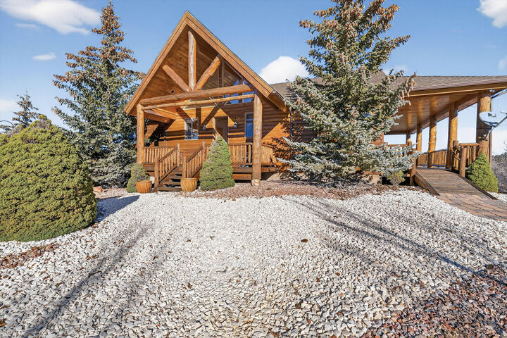 Property Photo: 2175 W Manitoban Trail UT 84762