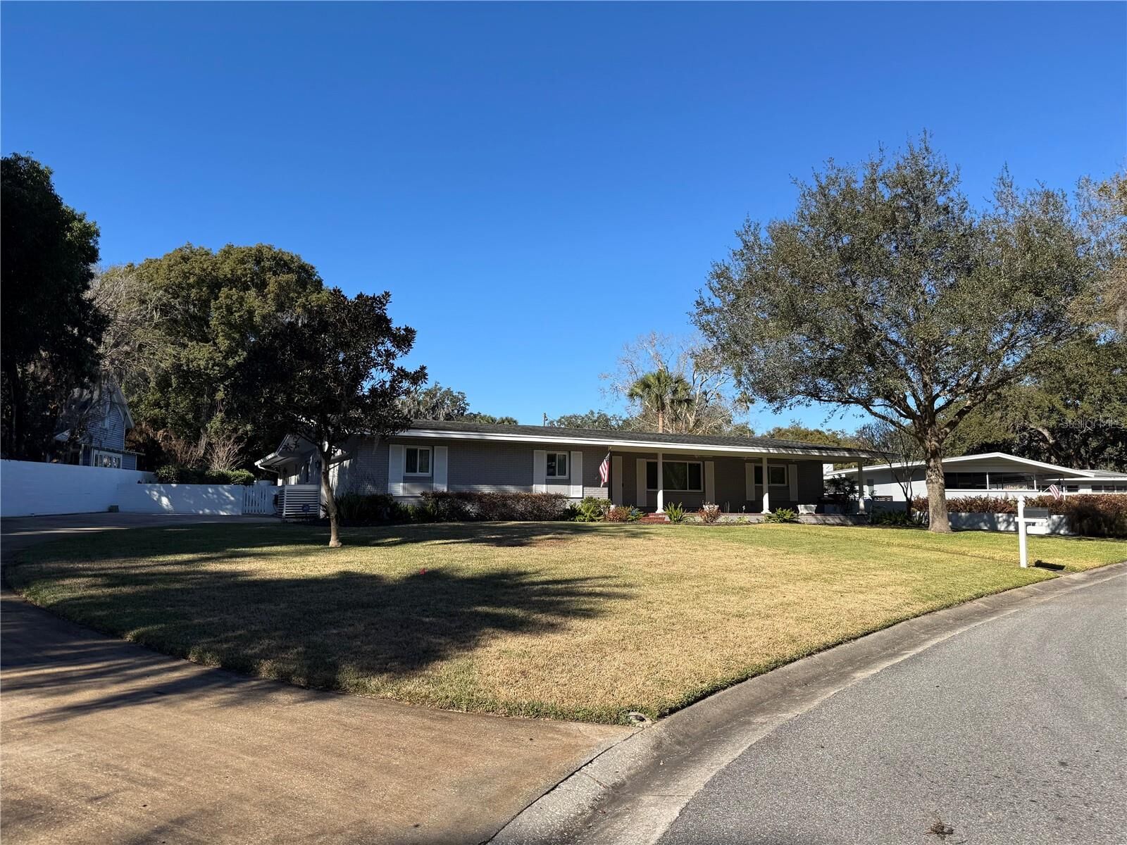 Property Photo:  2302 Lucretia Court  FL 32771 