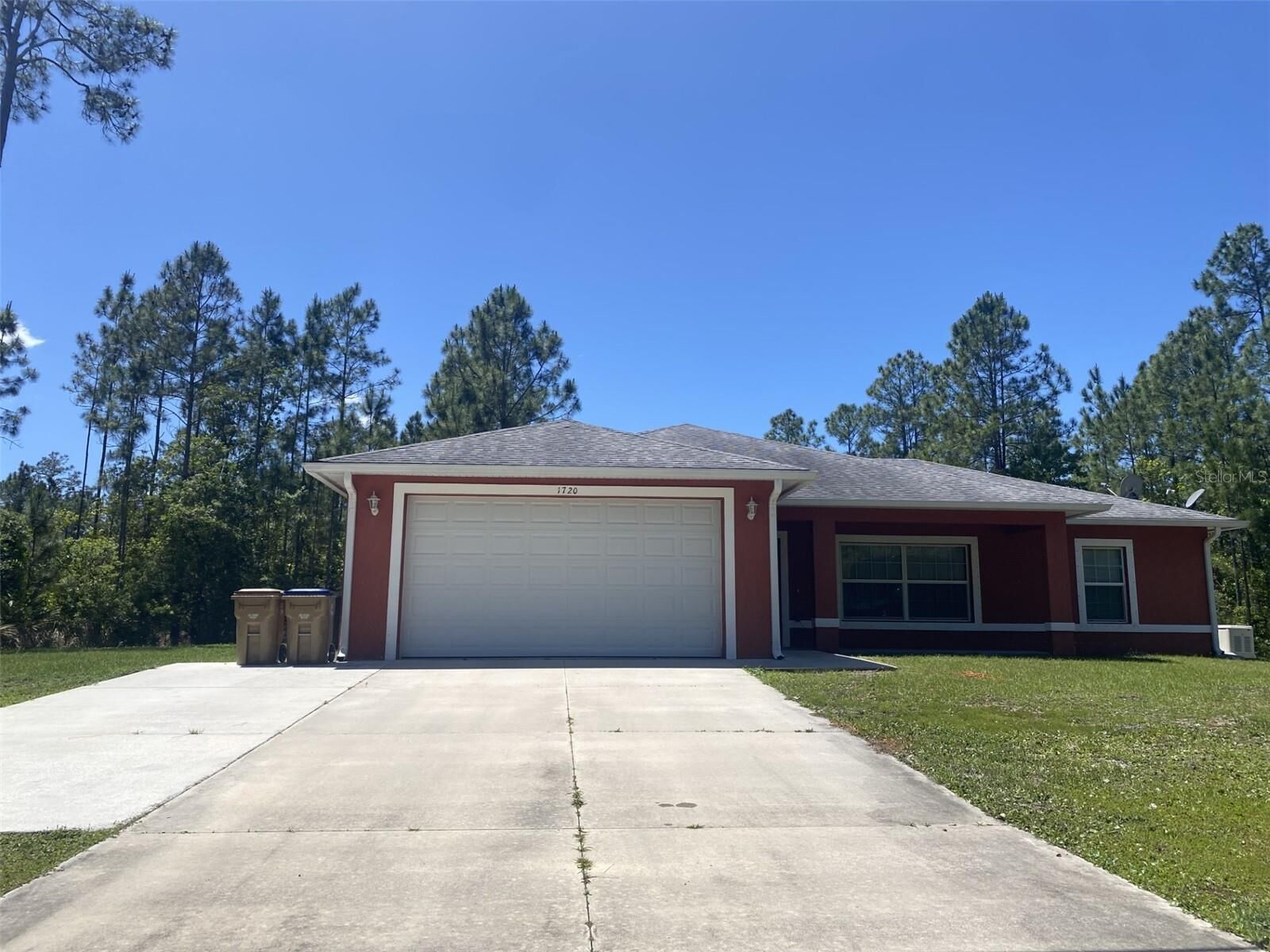 Property Photo:  1720 Cassidy Drive  FL 34771 