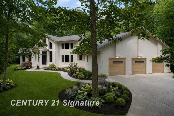 Property Photo:  2627 N Odyssey Lane  MI 48642 