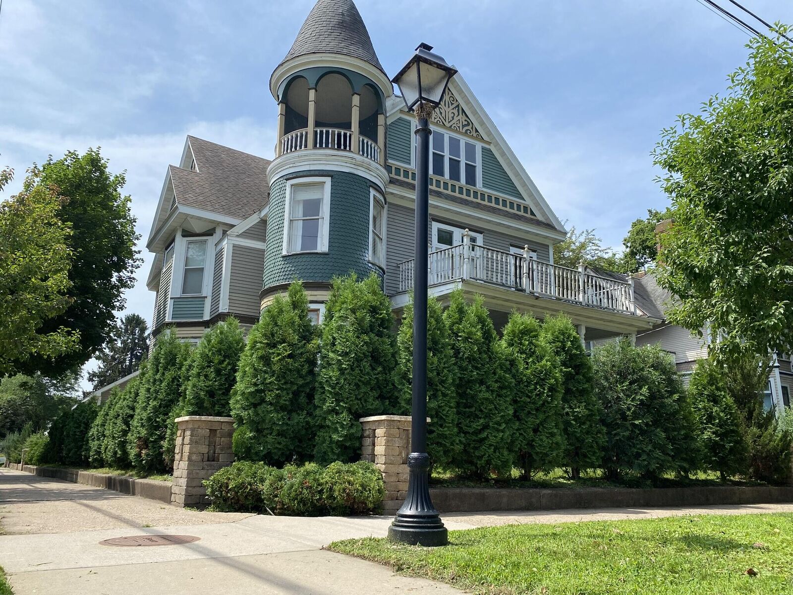 Property Photo: 928 King St WI 54601