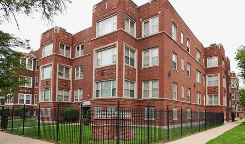 Property Photo: 7223 S Euclid Avenue 3A IL 60649
