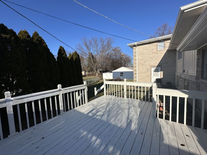 Property Photo: 325 Central Avenue IL 60527