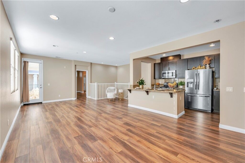 Property Photo:  27824 Avenida Avila  CA 92592 