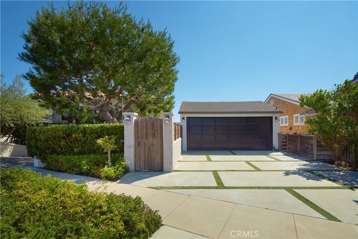 Property Photo:  2235 Pacific Drive  CA 92625 