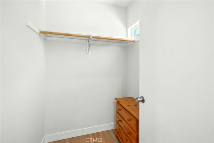 Property Photo:  9221 Swinton Ave  CA 91343 