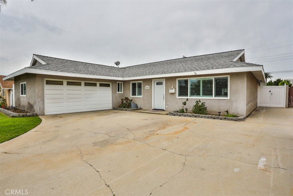 Property Photo:  4909 N Glen Arden  CA 91724 