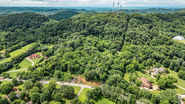 Property Photo:  1404 Old Hickory Blvd  TN 37027 